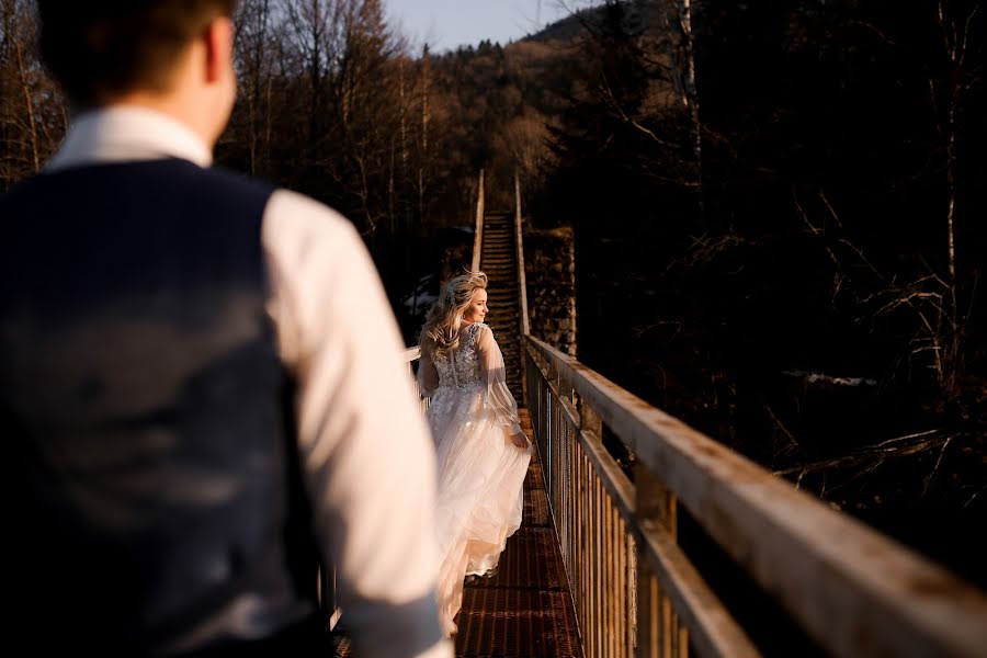 Wedding photographer Anna Mulyarchuk (mulyarchuka). Photo of 13 April 2019