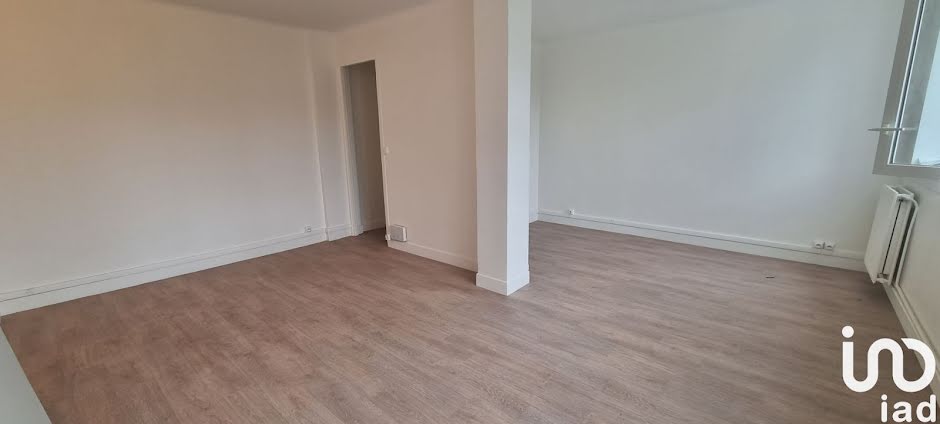 Vente appartement 4 pièces 64 m² à Villiers-le-Bel (95400), 132 000 €