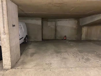 parking à Paris 3ème (75)