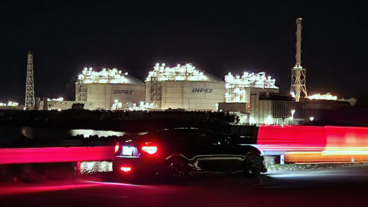 86の新潟バスセンターのカレーを食べに行こうツアー・北陸ぶらりひとり旅・上越火力発電所・10連休初日はまったりに関するカスタム事例の投稿画像1枚目