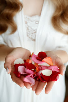 Fotografo di matrimoni Aleksandr Sukhov (fotosuhov). Foto del 12 aprile 2022