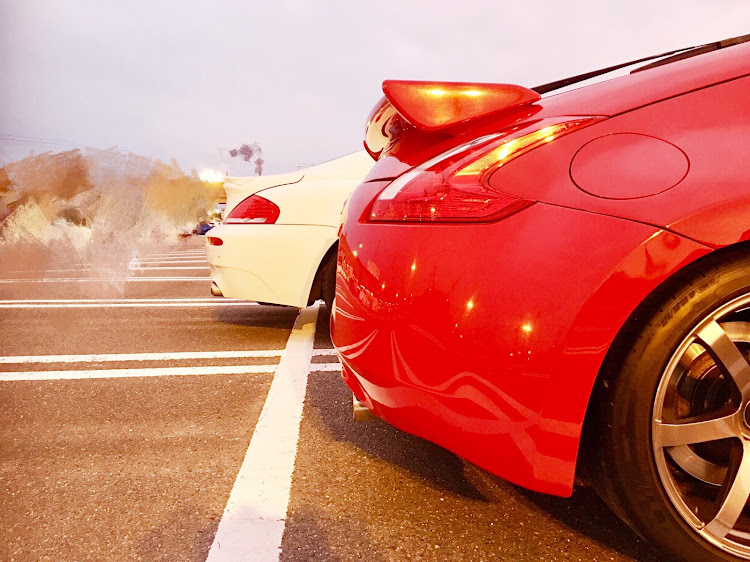 フェアレディZのM6・久しぶりのコラボ・車談義・金持ちくたばれ・紅白コラボに関するカスタム事例の投稿画像4枚目