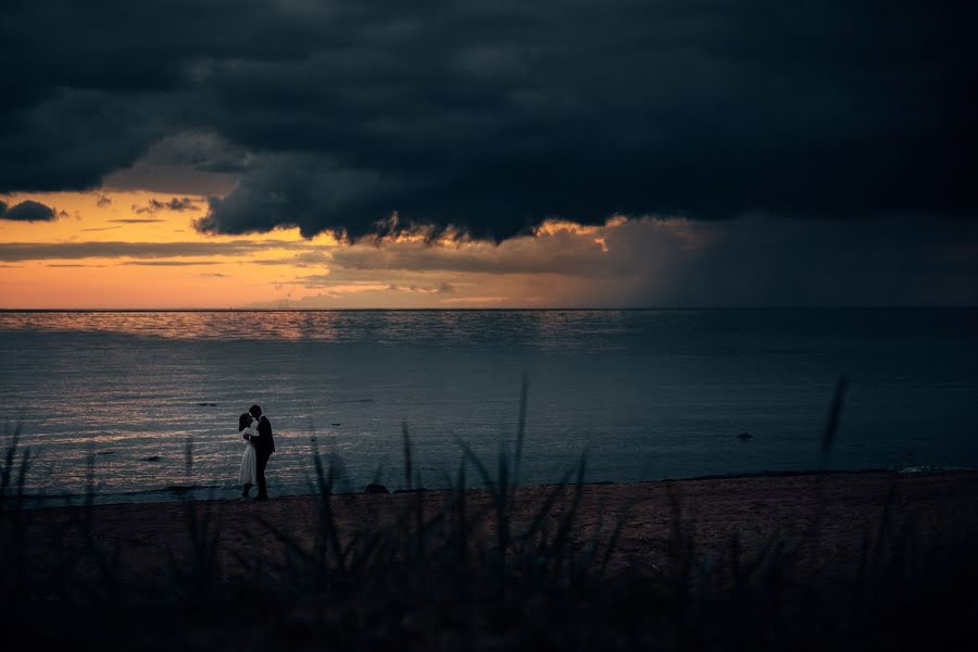 Fotograf ślubny Pavel Totleben (totleben). Zdjęcie z 25 lutego 2021