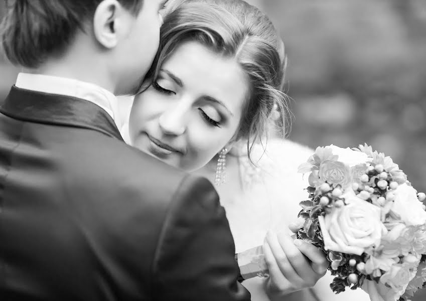 Fotógrafo de bodas Yuliya Shalyapina (yulia-smile). Foto del 11 de marzo 2014