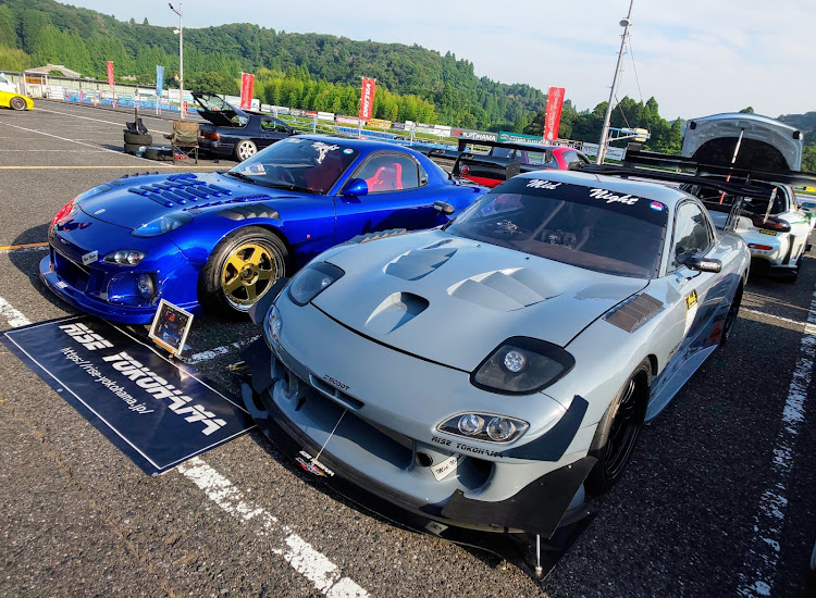 RX-7のFC3S・ミッチー撮り・セブンの日・ロータリー魂・橋と愛車に関するカスタム事例の投稿画像30枚目