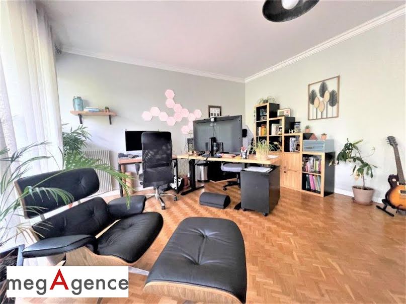 Vente appartement 5 pièces 106 m² à Cholet (49300), 189 000 €