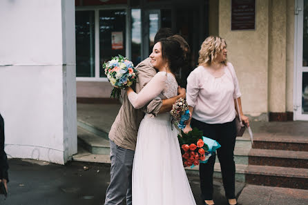 Wedding photographer Anastasiya Kulikova (ll-foto). Photo of 14 May 2021