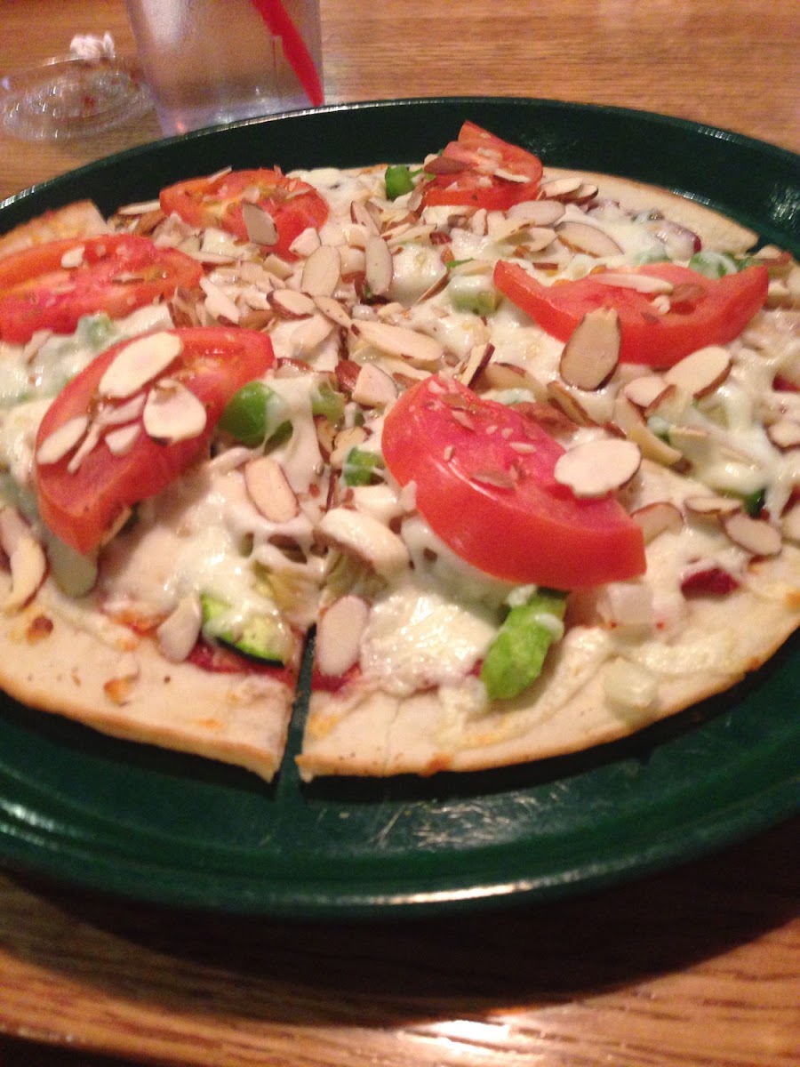 Nature gf and vegitarian pizza