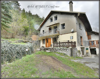 appartement à Saint-crepin (05)