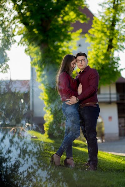 Bryllupsfotograf Vladut Tiut (tvphoto). Bilde av 26 april 2018