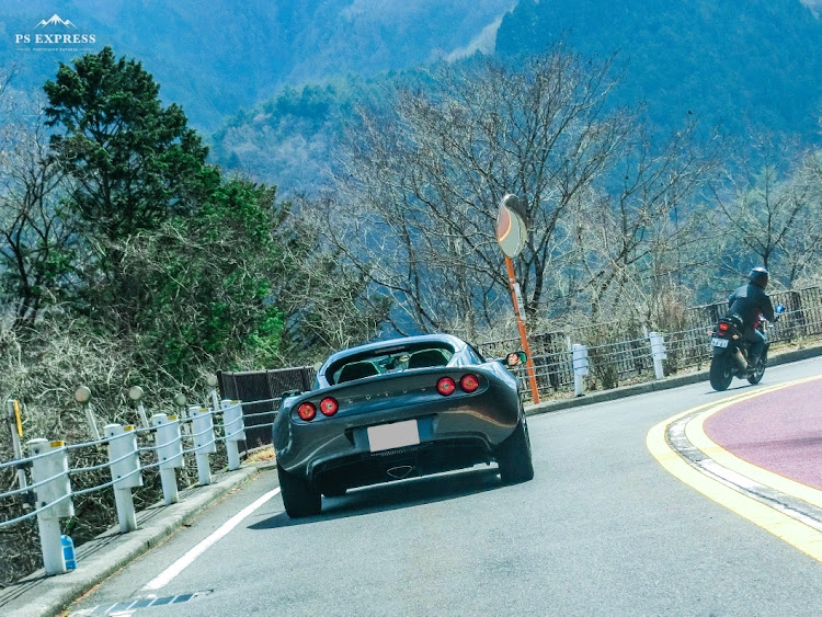 ロードスターのロードスターrf・ロータス エリーゼ・奥多摩周遊道路・ささみ号とコラボ・ローリングショットもどきwに関するカスタム事例の投稿画像4枚目