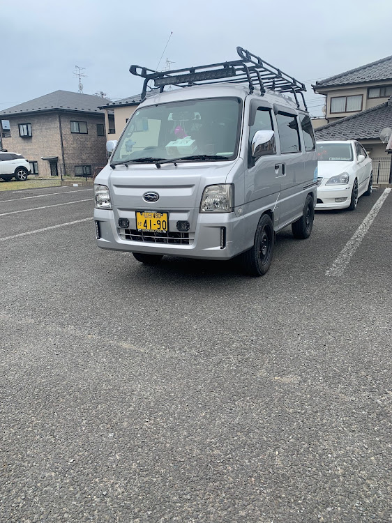 サンバー バンの何かしたくなる・初めて知った、スリットテールと言うらしいに関するカスタム事例の投稿画像2枚目