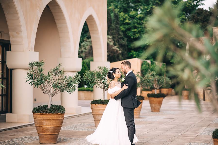 Fotografo di matrimoni Zhanna Clever (zhannaclever). Foto del 1 dicembre 2019