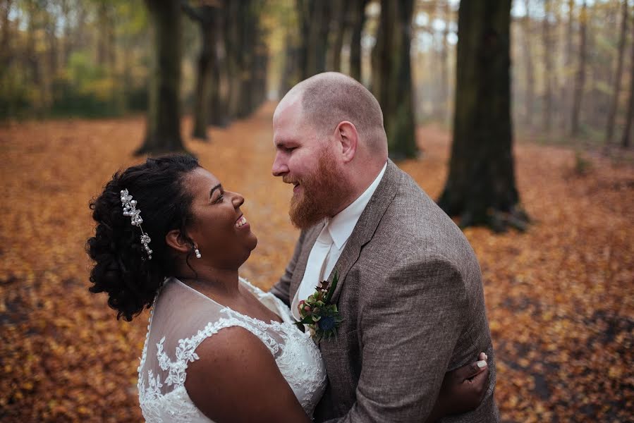 Fotógrafo de bodas Laurie Karine (lauriekarine). Foto del 6 de marzo 2019