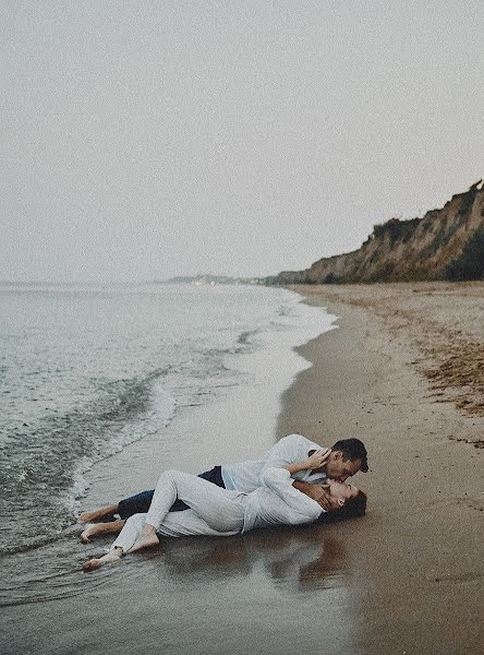 Fotógrafo de casamento Sasha Zheinova (sashazheinova). Foto de 22 de janeiro 2020