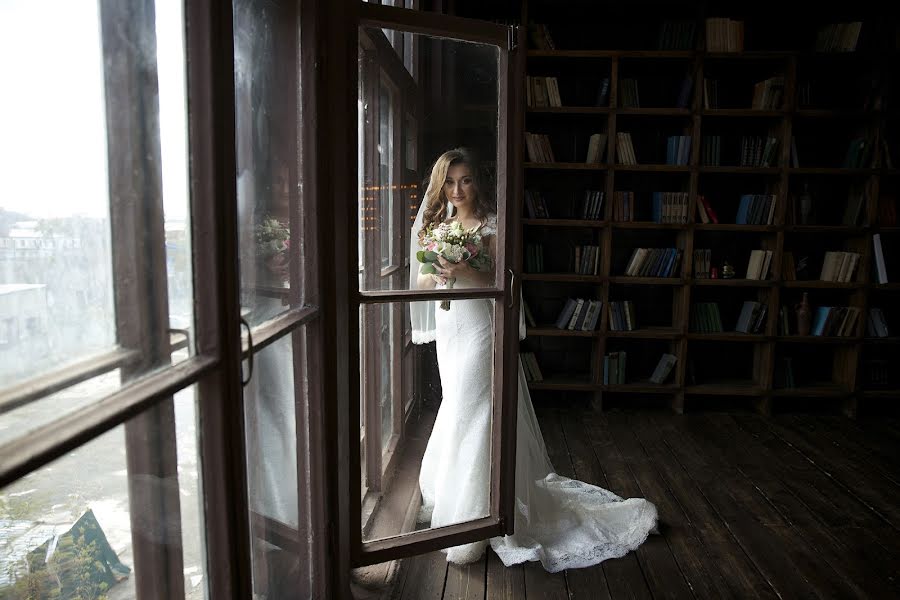 Fotografo di matrimoni Anna Khomenko (anyaxomenko). Foto del 23 ottobre 2016