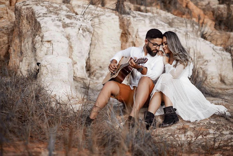 Fotografo di matrimoni Jesuéllem Lombardi (jesuellemlombard). Foto del 11 maggio 2020