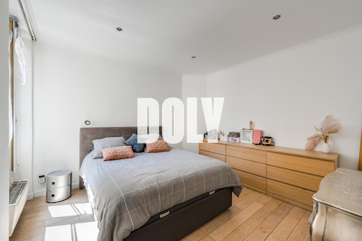 Apartment 5
