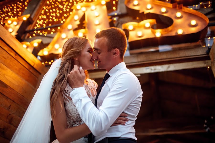 Fotografo di matrimoni Dmitriy Makarchenko (weddmak). Foto del 5 maggio 2019