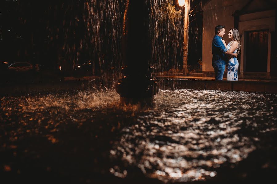 Fotografo di matrimoni Abner Paredes (abnerparedes6). Foto del 11 gennaio 2019