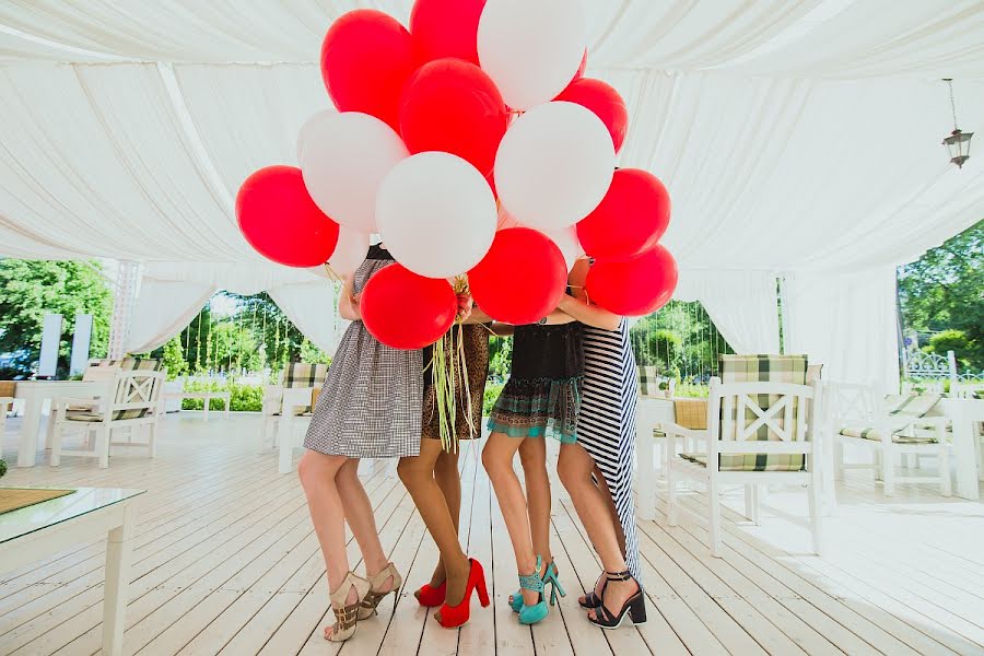 Wedding photographer Asylbek Imandosov (rrabbitson). Photo of 3 June 2014