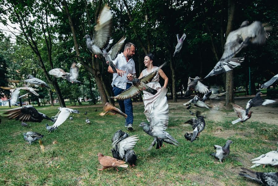 結婚式の写真家Volodimir Lesik (tsembel)。2020 5月6日の写真