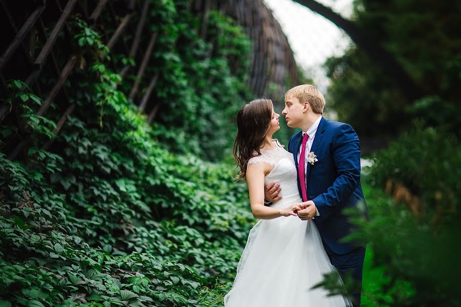 Fotógrafo de casamento Alesya Shapran (alesiashapran). Foto de 29 de janeiro 2016