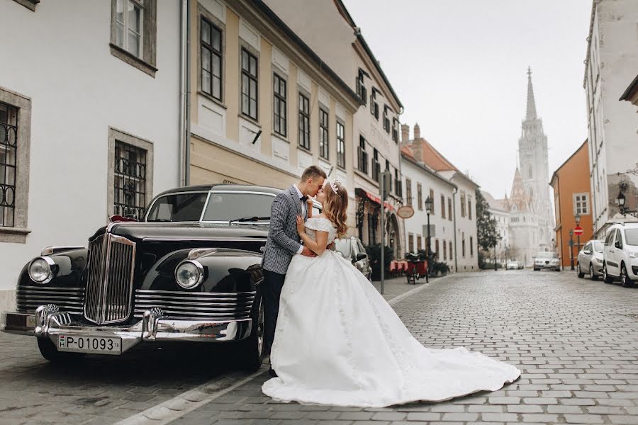 Fotógrafo de casamento Yuriy Kozar (kozar). Foto de 14 de novembro 2018