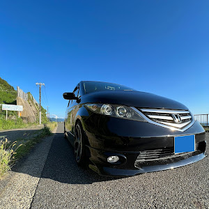 エリシオン RR1