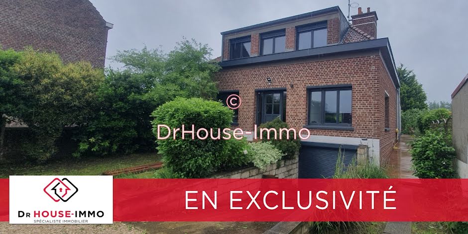 Vente maison 7 pièces 145 m² à Saint-Amand-les-Eaux (59230), 367 000 €