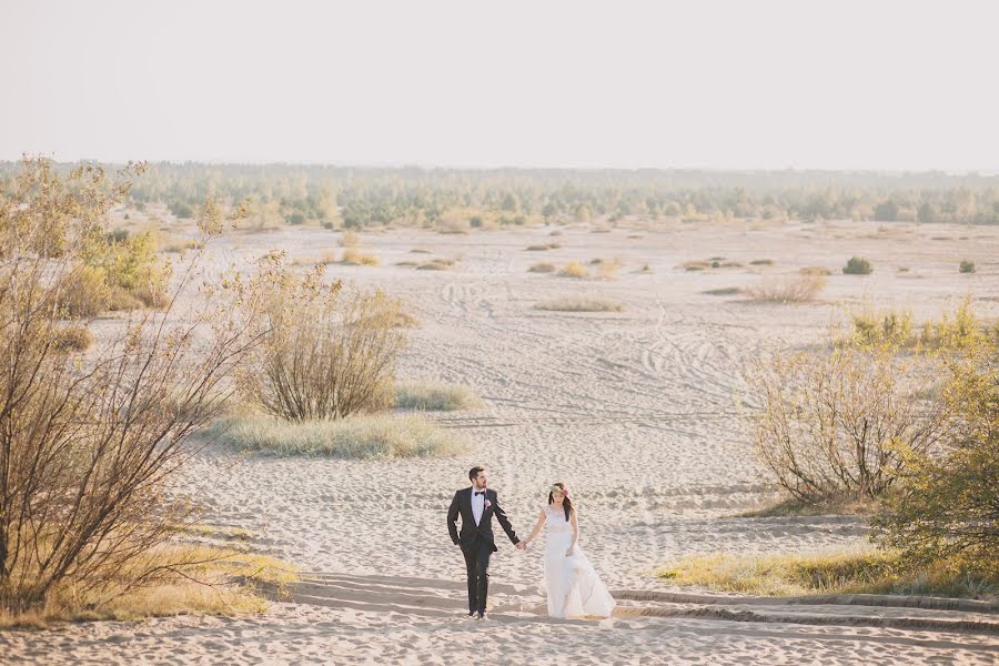 Fotografo di matrimoni Katarzyna Brońska-Popiel (katarzynaijak). Foto del 3 settembre 2015