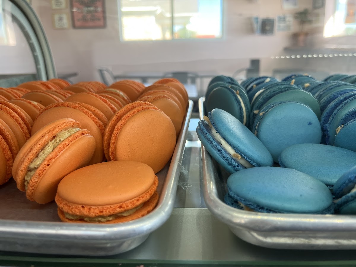 Pumpkin pie and almond joy macarons