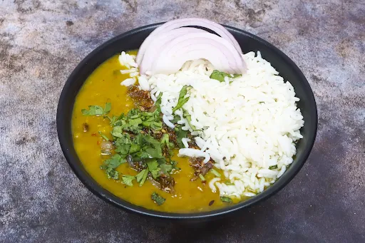 Dal Tadka With Rice [650 Ml, Serves 1]