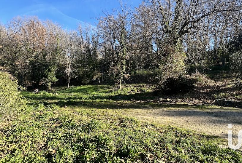  Vente Terrain à bâtir - 2 300m² à Châteauneuf-Grasse (06740) 