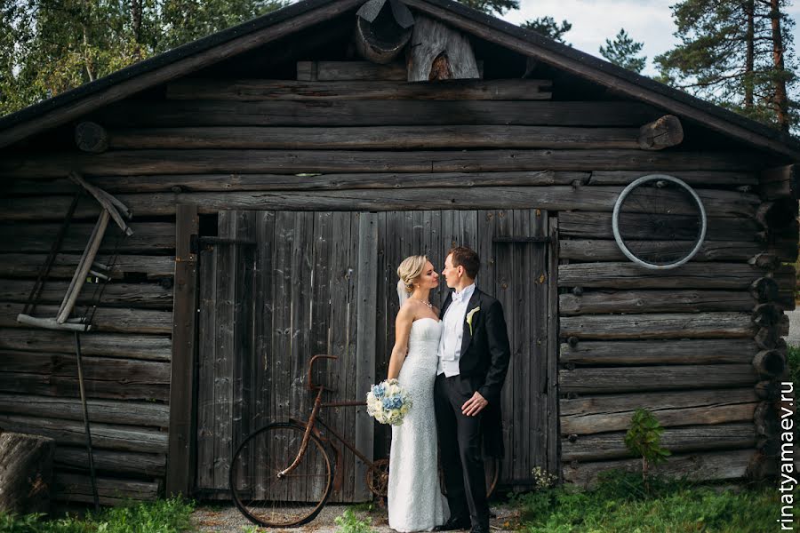 Fotógrafo de bodas Rinat Yamaev (izhairguns). Foto del 11 de septiembre 2019