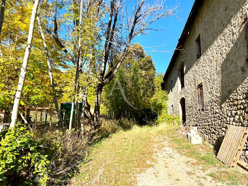 Vente ferme 2 pièces 280 m² à Beauvezer (04370), 99 500 €