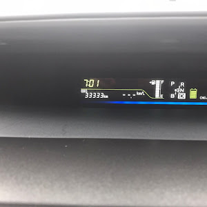 プリウスα ZVW41W