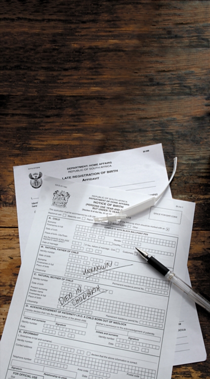 Documents from the South African Department of Home Affairs.