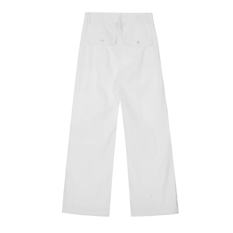Retro muške ležerne pantalone sa učkurom u stilu padobranca. Udobne i stilske za svakodnevno nošenje, idealne za opušten i avanturistički izgled.