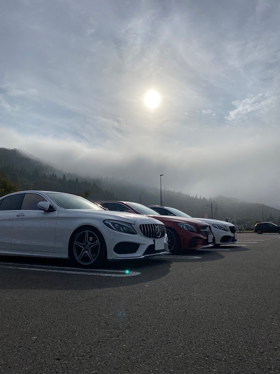 Cクラス セダンの紅葉と愛車・紅葉ドライブ・オフ会・八幡平アスピーテライン・玉川温泉に関するカスタム事例の投稿画像2枚目