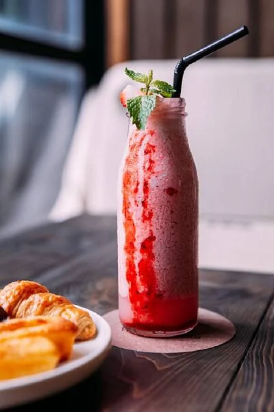 Strawberry Shake