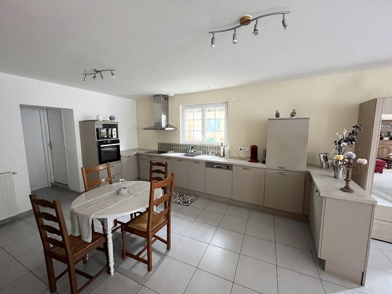 Vente maison 7 pièces 196 m² à Saint-André-de-Cubzac (33240), 471 500 €