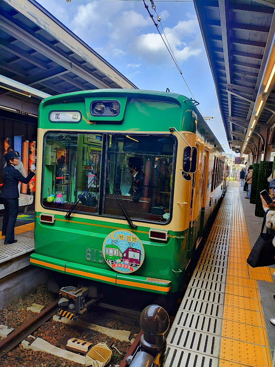 C-HRの車好きな人と繋がりたい・C-HR乗りさんと繋がりたい・峠ステッカー・紅葉と愛車🍁・嵐山高尾パークウェイに関するカスタム事例の投稿画像6枚目