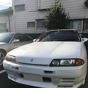 スカイライン R32