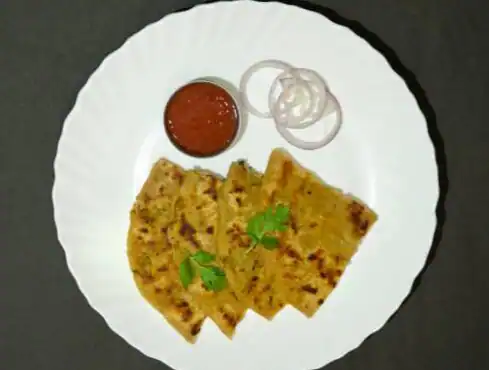 Pyaaz Paratha