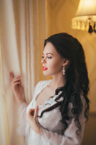 Wedding photographer Anna Kolmakova (anutakolmakova). Photo of 12 April 2017