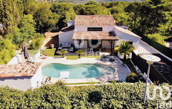 maison à Roquebrune-sur-Argens (83)