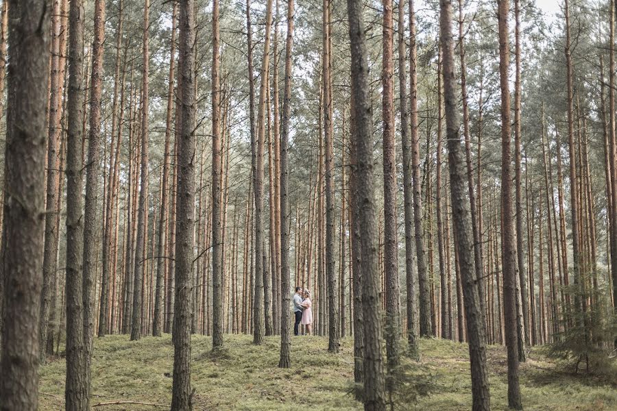 Fotografo di matrimoni Joanna Kwartowicz (pudelkowspomnien). Foto del 3 marzo 2018