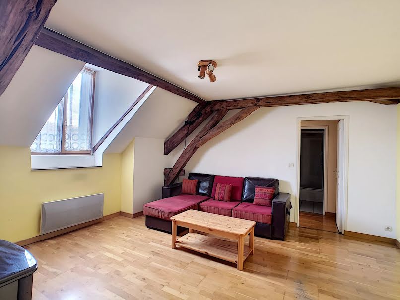 Location meublée appartement 2 pièces 46.5 m² à Moret-Loing-et-Orvanne (77250), 870 €