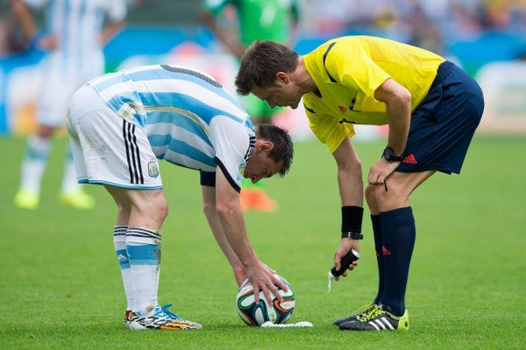 Nicola Rizzoli désigné pour arbitrer Belgique-Argentine